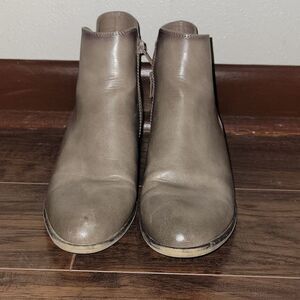 Sophie17 Colby Booties size 10